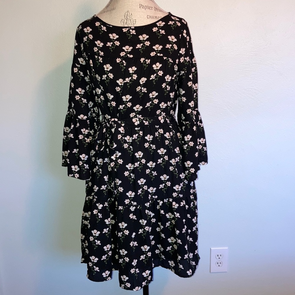 Gap Floral Bell Sleeve Dress - Picture 2 of 8